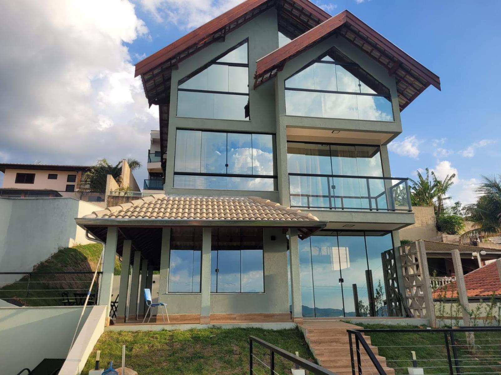 Casa Nova, Piscina E Vista Para As Montanhas Villa Aguas de Lindoia Exterior photo